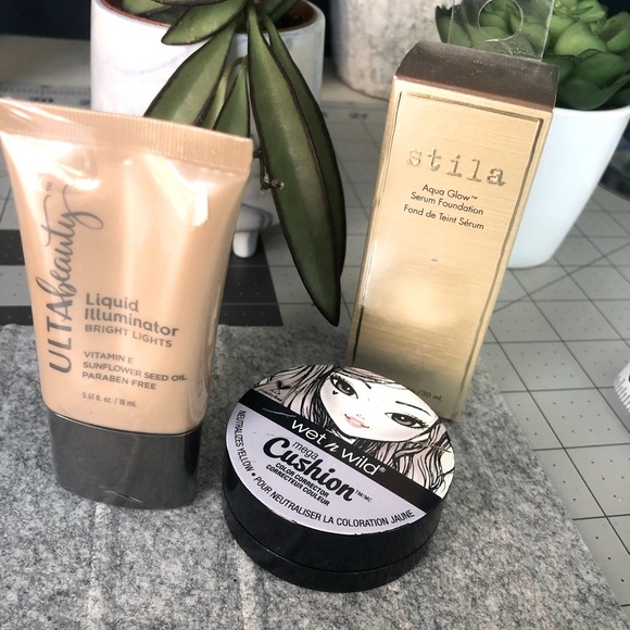 3 Piece Makeup Bundle - Picture 1 of 7